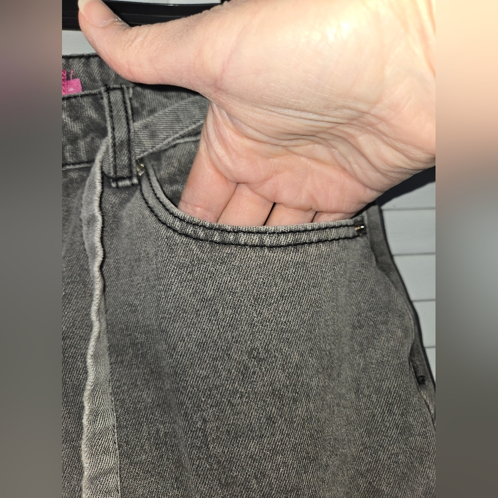 Edikted Women's S Gray Wide-Leg Jeans NEW - Picture 3 of 16